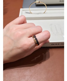 부쉐론 콰트로 클래식 웨딩밴드 라지 골드 반지